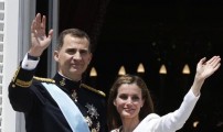 فيليبي السادس عاهل إسبانيا والملكة ليتيثيا يغادران المغرب في ختام زيارة رسمية للمملكة