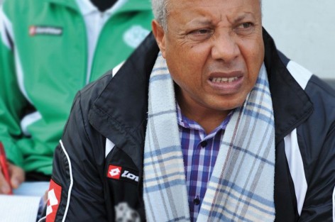عاجل : الرجاء البيضاوي ينفصل عن مدربه امحمد فاخر