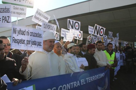 مئات المسلمين ينظاهرون في مدريد ضد الإرهاب والتطرف‎