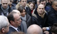 فرنسوا هولاند: “الهجوم على “شارلي إيبدو” عمل إرهابي”