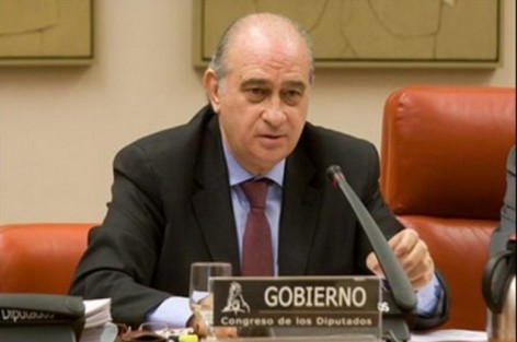 وزير الداخلية الإسباني يشيد بالتعاون القائم بين المغرب وإسبانيا في مجال مكافحة الإرهاب