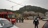 مايوركا الاسبانية : إحتجاج صاخب لعمال مغاربة على شركة بناء لعدم دفع ديونها لهم و مغربي يحاول الانتحار فوق أحد رافعات مواد البناء