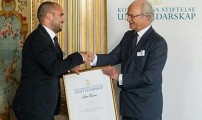 جائزة أفضل رجل أعمال بالسويد تسلم للمغربي أنس لطيف أحسيسن