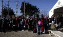 هولندا تعتزم إعادة اللاجئين الى تركيا