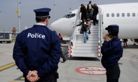 دعوة لحفل عقيقة حفيدة تقود  زوجين مغربيين متقاعدين للاعتقال لعدة أيام في مطار شارلروا ببلجيكا.