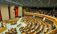 موافقة البرلمان الهولندي على قانون يقضي بإنهاء اتفاقية الضمان الاجتماعي تحرك  المغرب لتطويق الأزمة