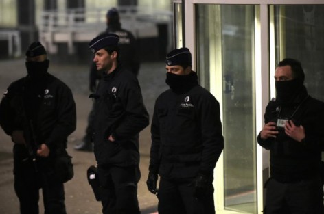 صلاح عبد السلام  المشتبه فيه الاول في هجمات باريس يغادر المستشفى