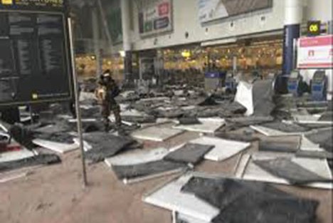 مهاجر مغربي موظف بمطار بروكسيل أصيب في الهجوم الارهابي