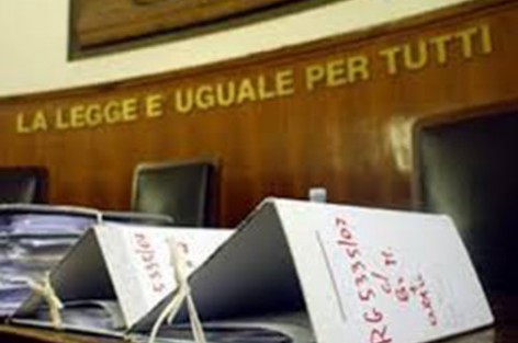 محكمة إيطالية تقضي بالسجن سنتين لمغربي صفع ابنته