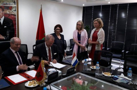 التوقيع على بروتوكول تعديل الاتفاقية العامة للضمان الاجتماعي بين هولندا والمغرب