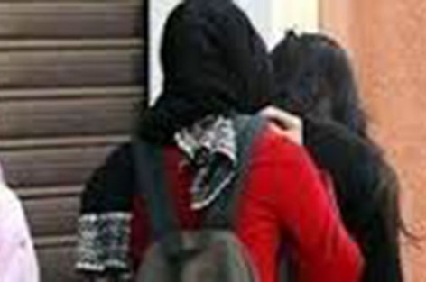 محكمة إيطالية تدين مغربي بالسجن 20 شهرا نافذا لالزامه زوجته بارتداء الحجاب