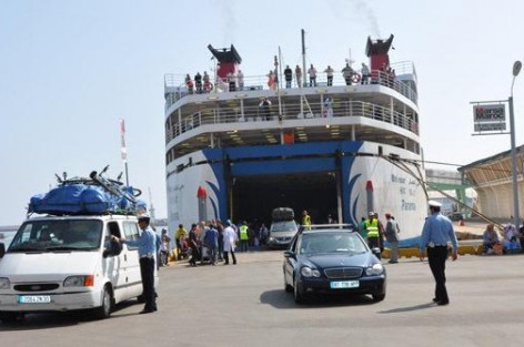 إشادة و تنويه من الجالية المغربية المقيمة بالخارج للمجهودات الجبارة لرجال الجمارك و الأمن الوطني بالمعابر الحدودية الخاصة بإقليم الناظور.