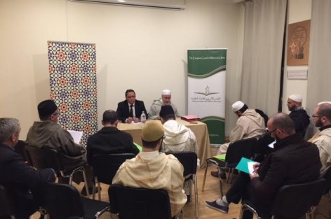 لقاء تدريبي لفائدة أئمة وخطباء المساجد حول شروط خطبة الجمعة الناجحة.