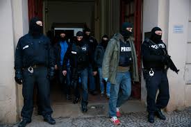 الشرطة الألمانية تعتقل مهاجراً مغربياً كان يخطط لتنفيذ هجوم إرهابي ببرلين