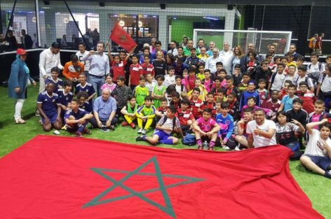 القنصلية العامة للمملكة المغربية ببروكسيل تنظم دوريا لكرة القدم لدعم ملف تنظيم المغرب لكأس العالم 2026.