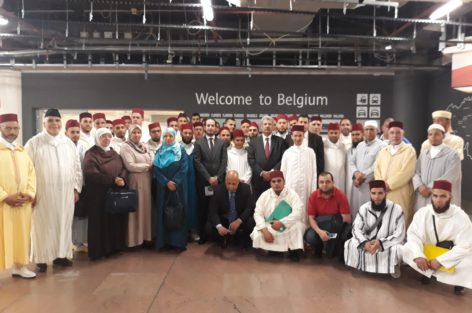 تجمع مسلمي بلجيكا يستقبل البعثة المغربية المتكونة من المقرئين و الوعاظ و الواعظات لإحياء شهر رمضان المبارك.