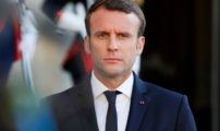 الرئيس الفرنسي يدين بشدة الهجوم على مسجد  بمدينة بايون ويتعهد  بحماية مسلمي بلاده